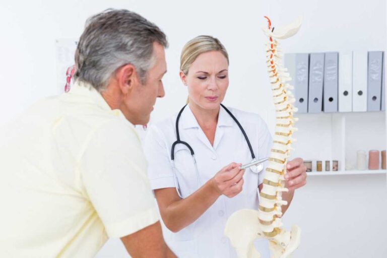 A Evolução dos Tratamentos para a Coluna Vertebral A Evolução dos Tratamentos para a Coluna Vertebral